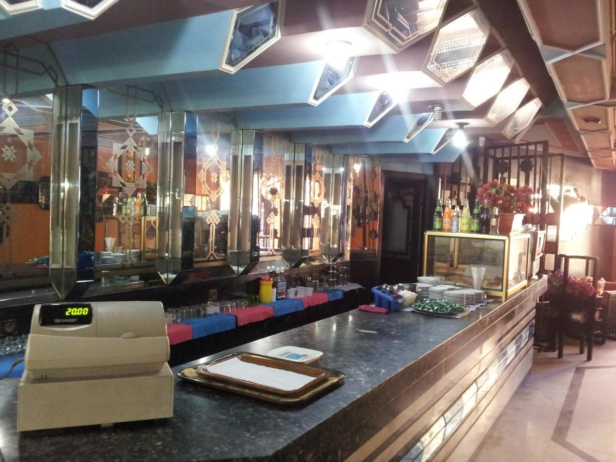 Hotel La Giralda Nador Zewnętrze zdjęcie