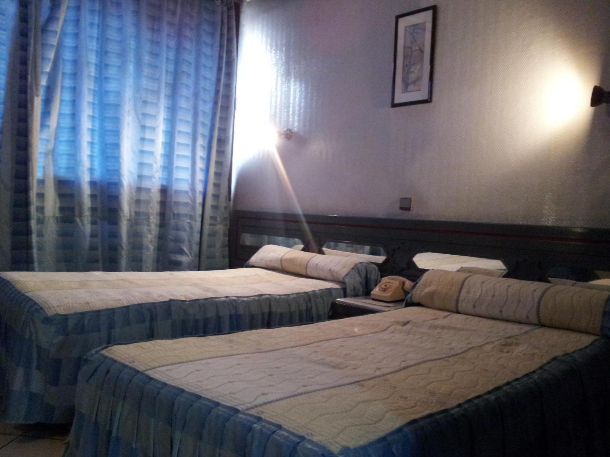 Hotel La Giralda Nador Zewnętrze zdjęcie